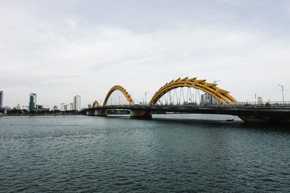 Cầu Rồng